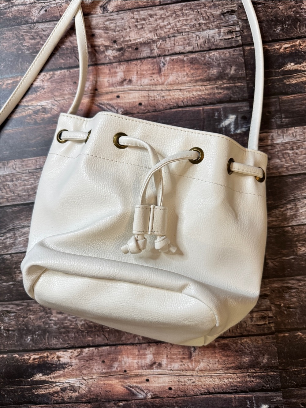 Vintage Joe Boxer drawstring bucket style crossbody